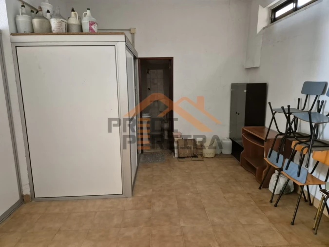 Garagem para Arrendamento em Odivelas Foto 10