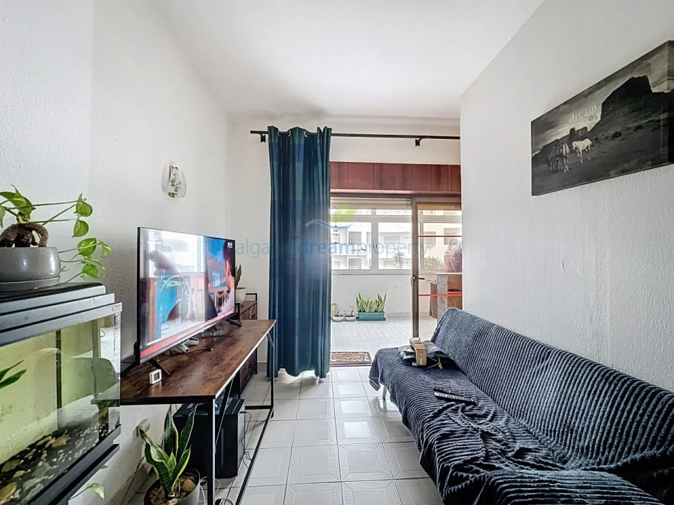Apartamento T1 para Venda em Albufeira e Olhos de Água Foto 2