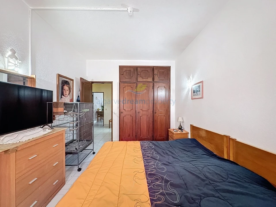 Apartamento T1 para Venda em Albufeira e Olhos de Água Foto 12