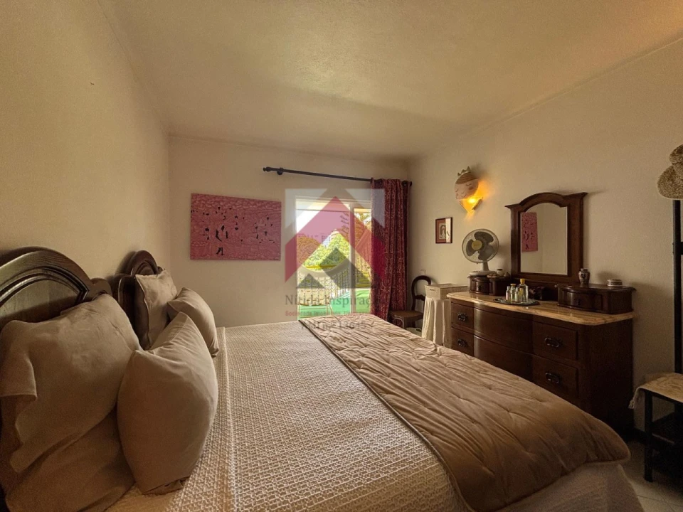 Apartamento T1 para Venda em Quarteira Foto 12