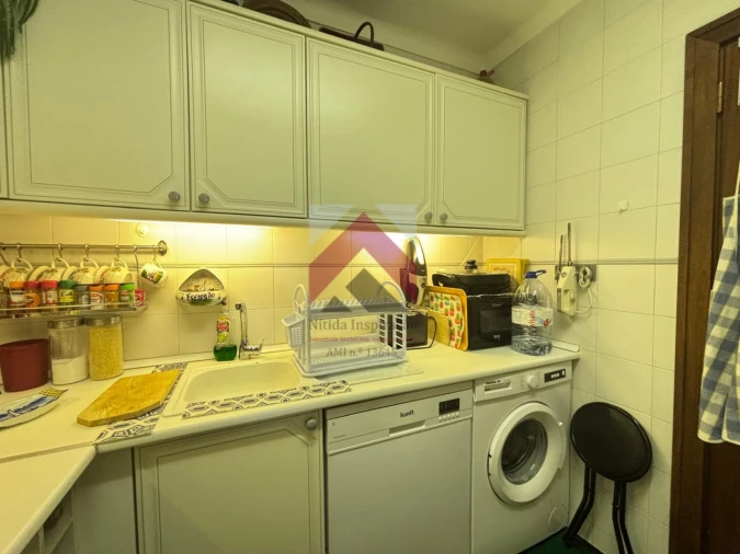 Apartamento T1 para Venda em Quarteira Foto 7