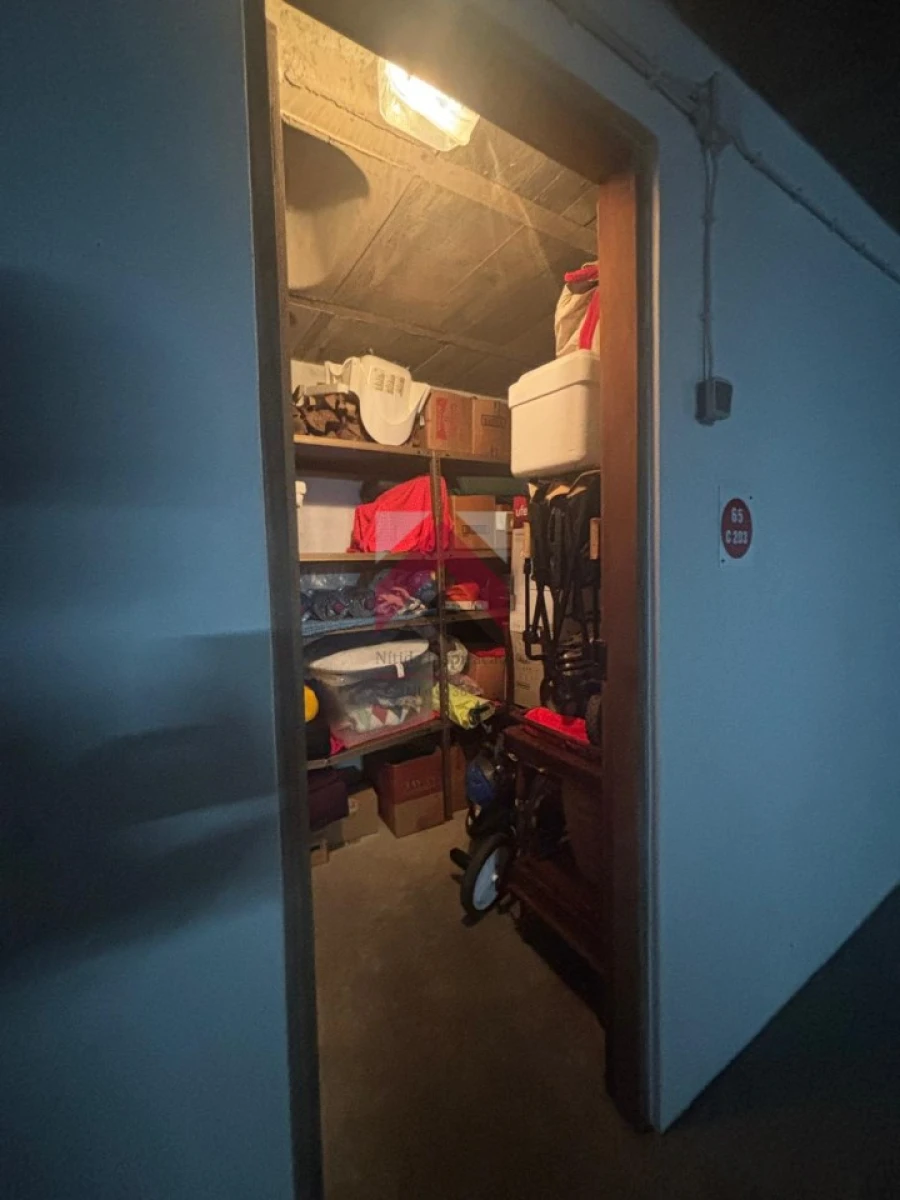 Apartamento T1 para Venda em Quarteira Foto 25