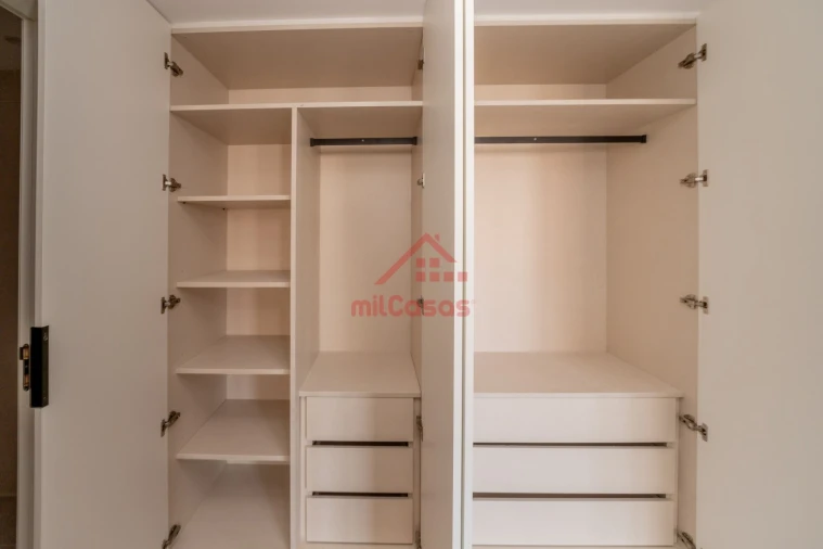 Apartamento T2 para Venda em Santa Maria, São Pedro e Matacães Foto 10