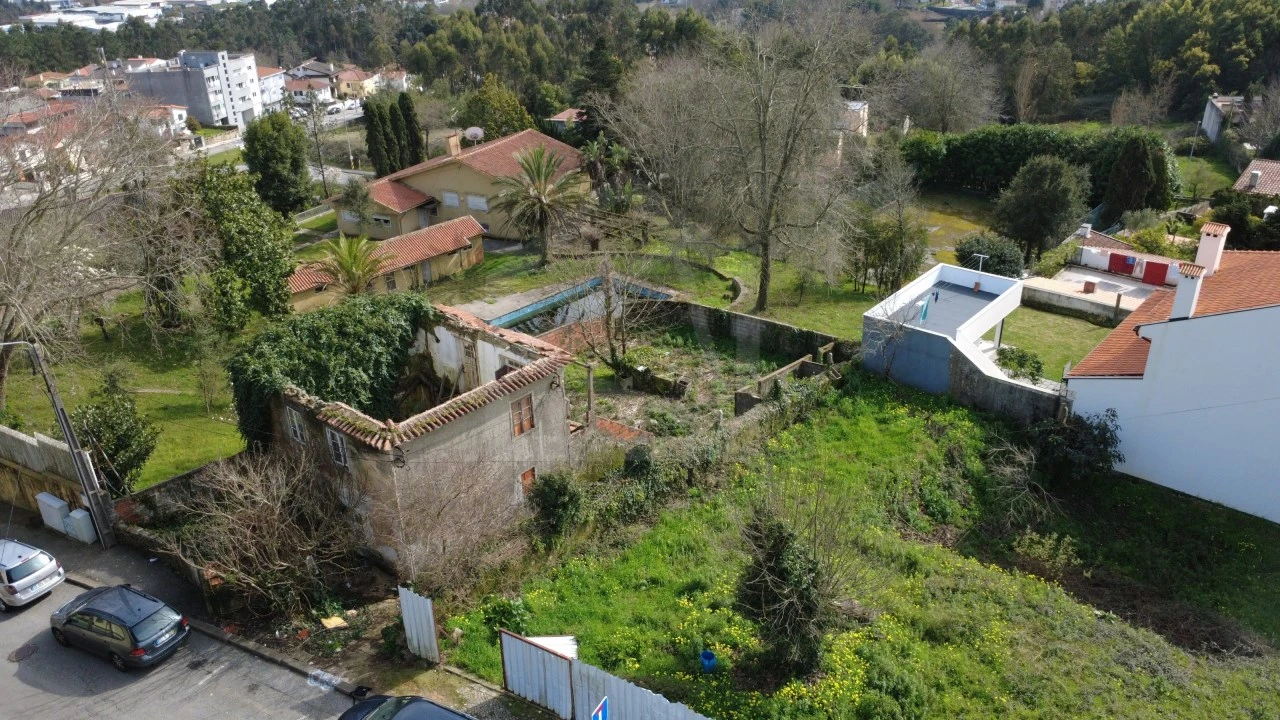 Terreno para Venda em São João da Madeira Foto 11