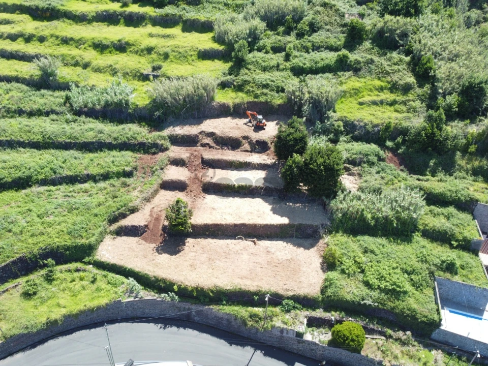 Terreno Agricola ou Rústico para Venda em Arco da Calheta Foto 3
