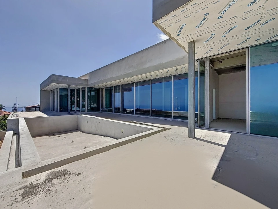 Moradia T4 para Venda em Calheta Foto 38