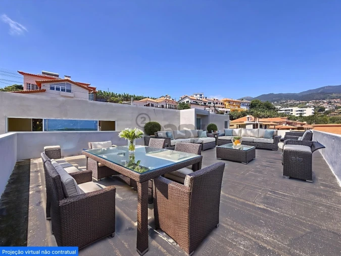 Moradia T4 para Venda em Calheta Foto 12