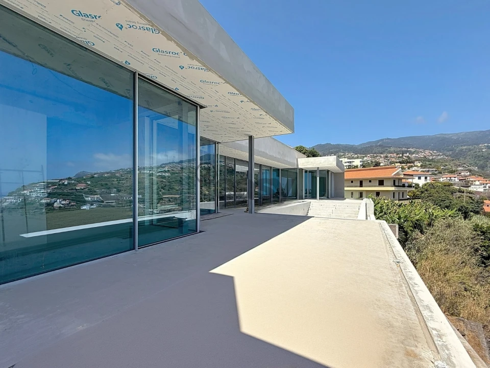 Moradia T4 para Venda em Calheta Foto 39