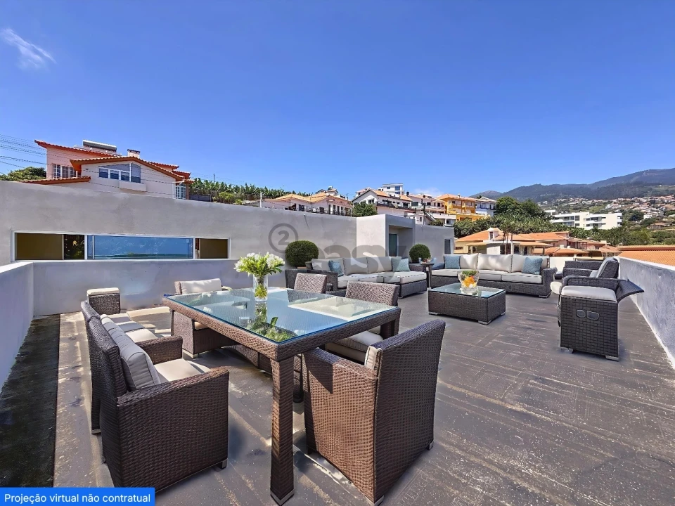 Moradia T4 para Venda em Calheta Foto 12