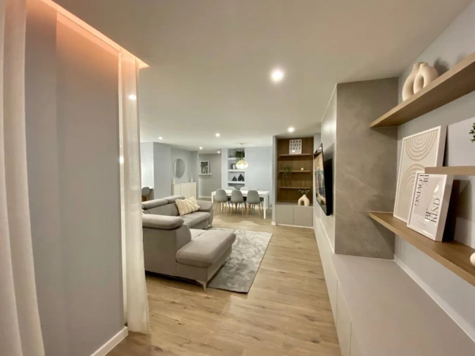 Apartamento T5 para Venda em Faro (Sé e São Pedro) Foto 9