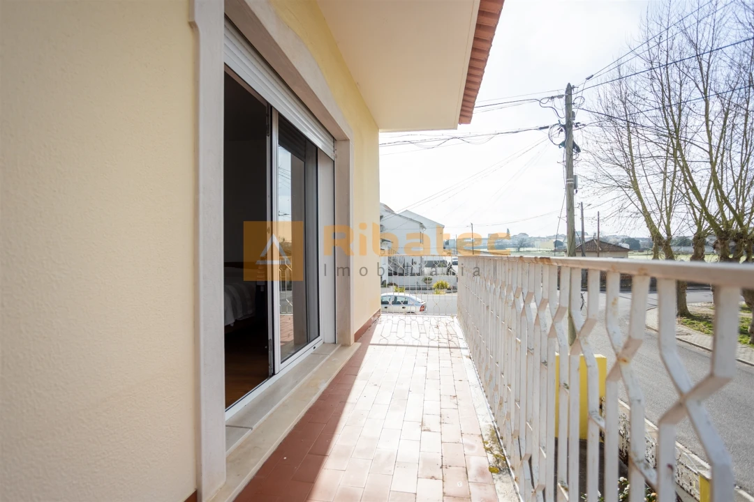 Moradia T5 para Venda em Alpiarça Foto 32