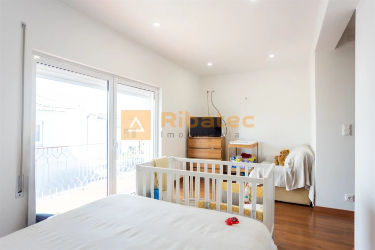 Moradia T5 para Venda em Alpiarça Foto 30