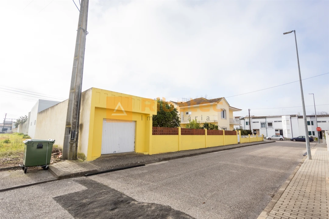 Moradia T5 para Venda em Alpiarça Foto 35