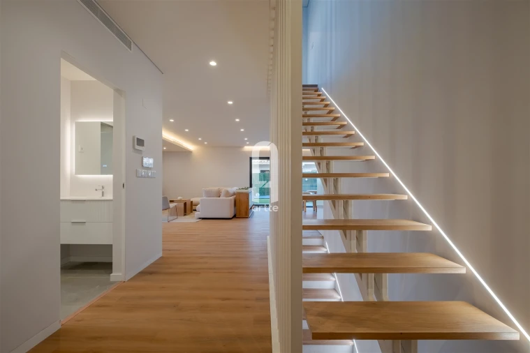 Moradia T3 para Venda em Amora Foto 3