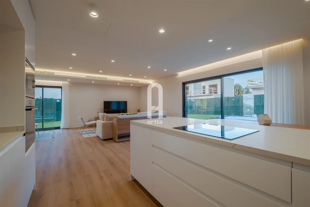 Moradia T3 para Venda em Amora Foto 12