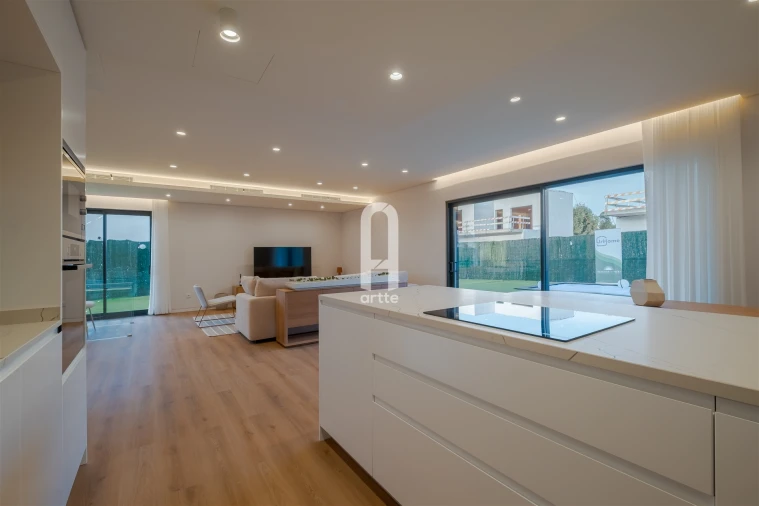 Moradia T3 para Venda em Amora Foto 12