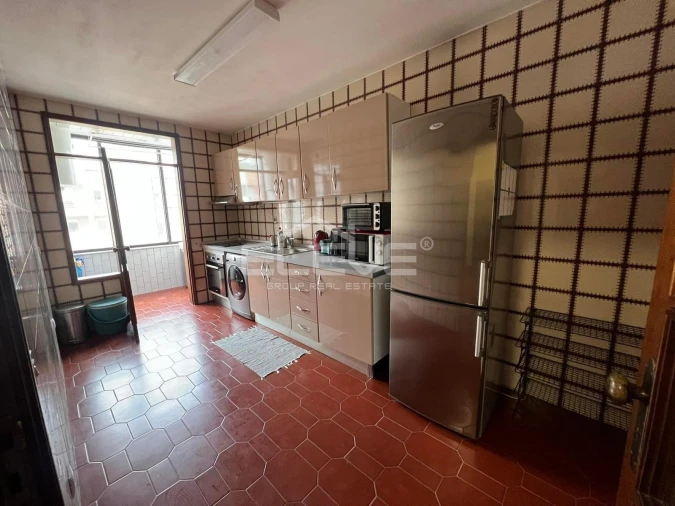 Apartamento T1 para Venda em Mafamude e Vilar do Paraíso Foto 2