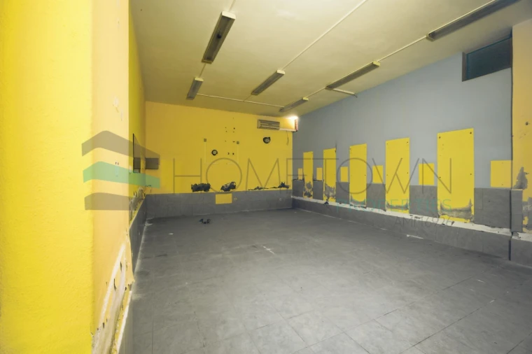 Loja para Venda em Quarteira Foto 9