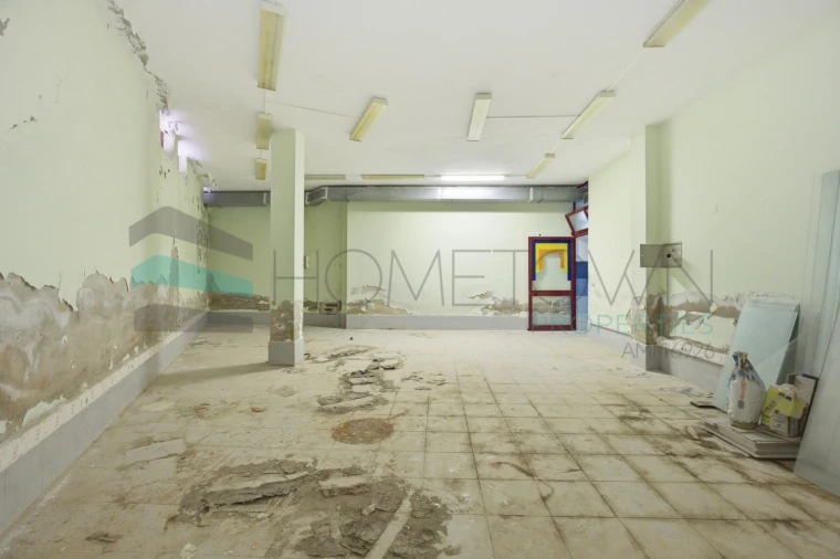 Loja para Venda em Quarteira Foto 17