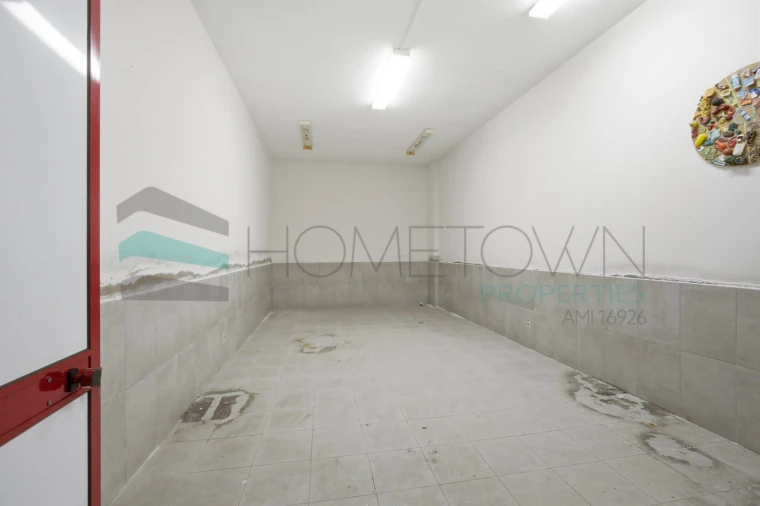 Loja para Venda em Quarteira Foto 13