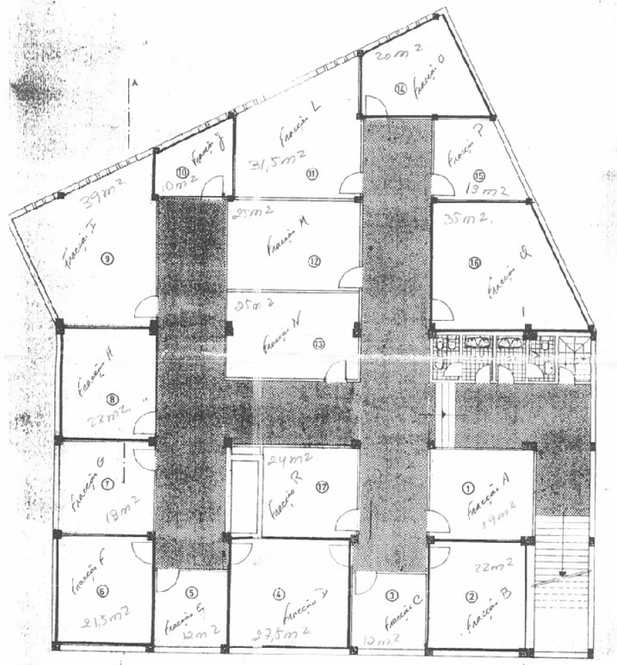 Loja para Venda em Quarteira Planta 1