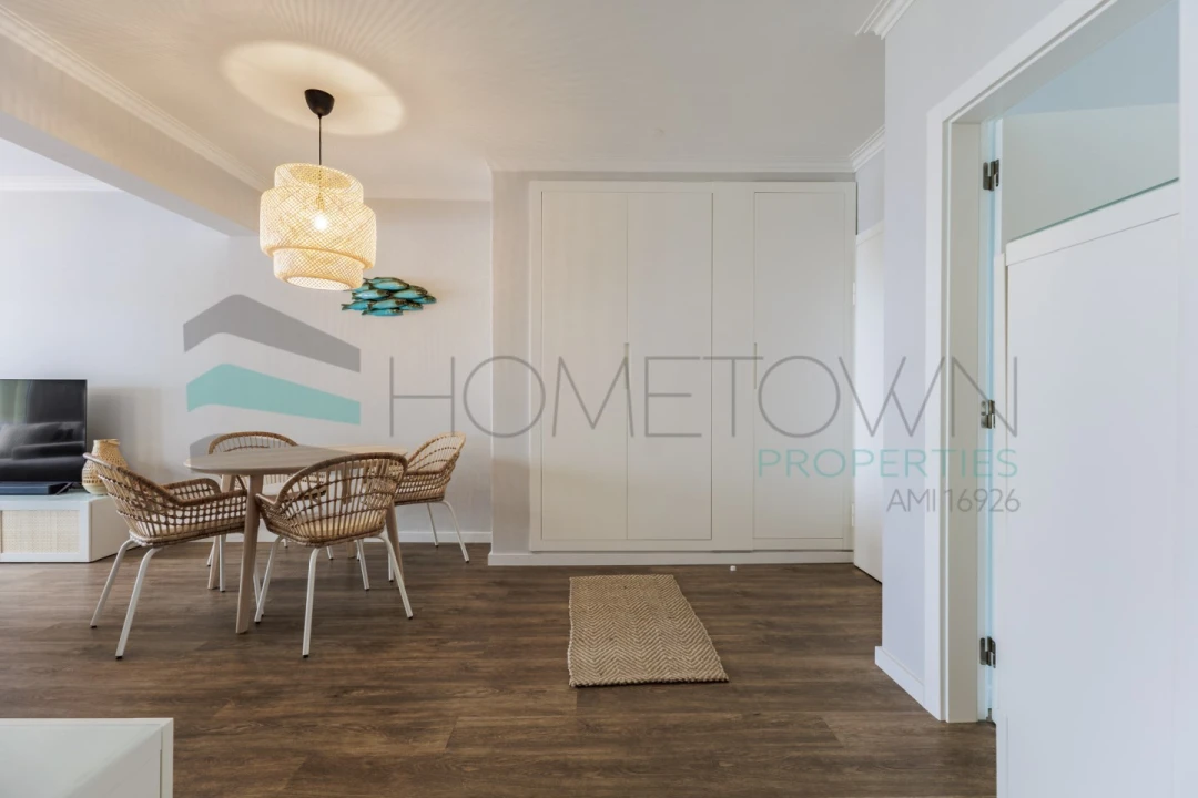 Apartamento T1 para Venda em Quarteira Foto 6