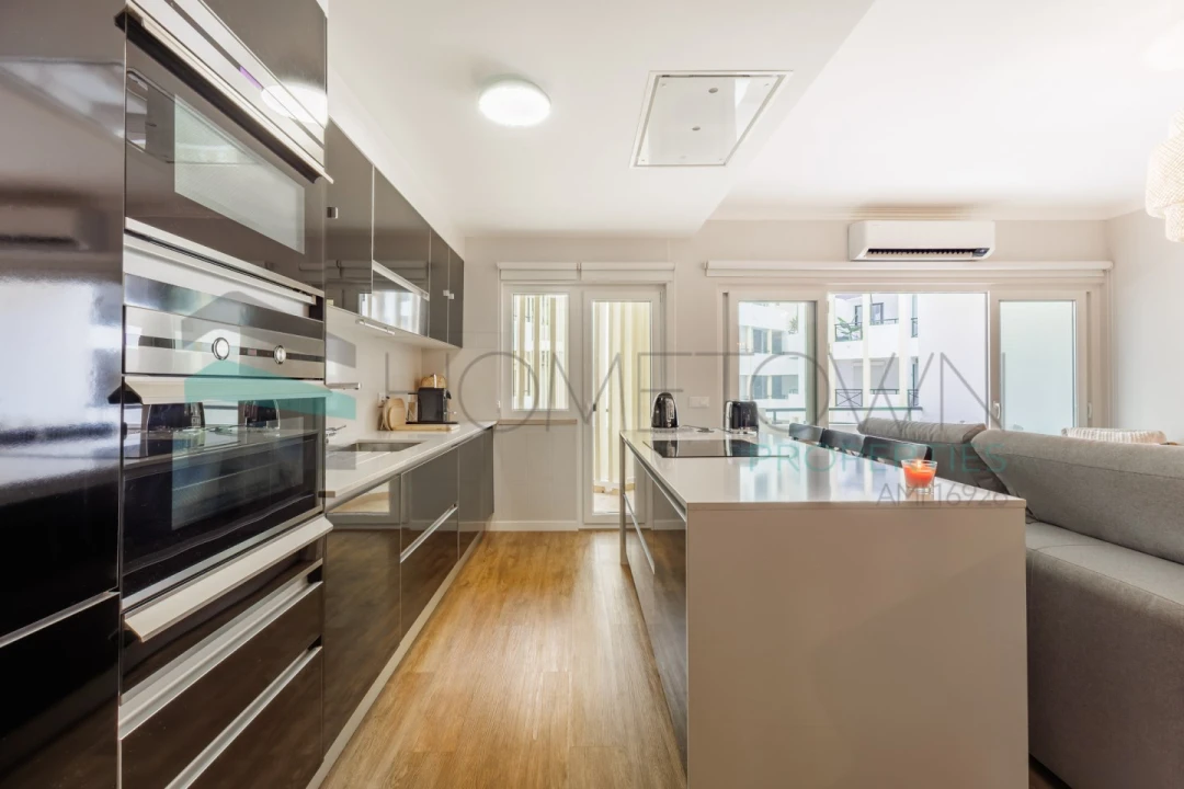 Apartamento T1 para Venda em Quarteira Foto 9