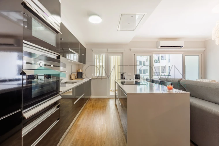 Apartamento T1 para Venda em Quarteira Foto 9