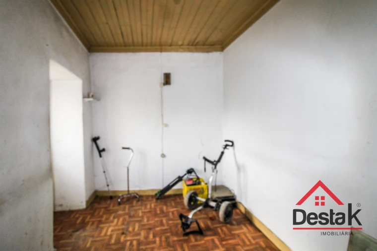 Moradia T3 para Venda em Serrazes Foto 22