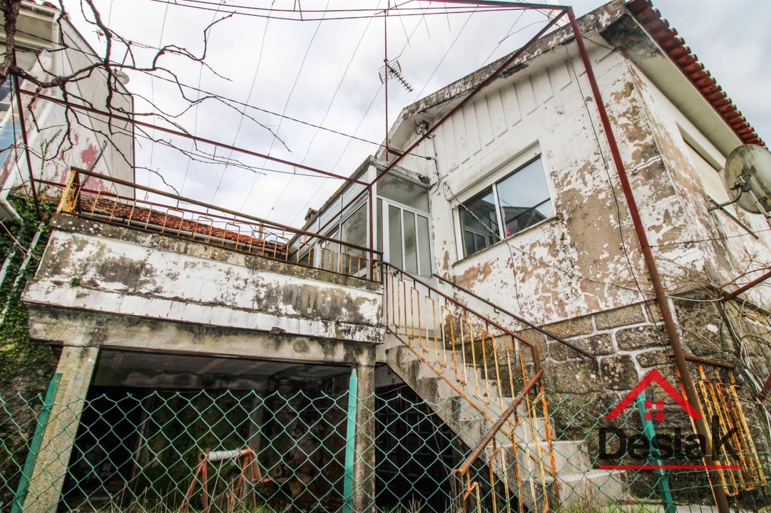 Moradia T3 para Venda em Serrazes Foto 2