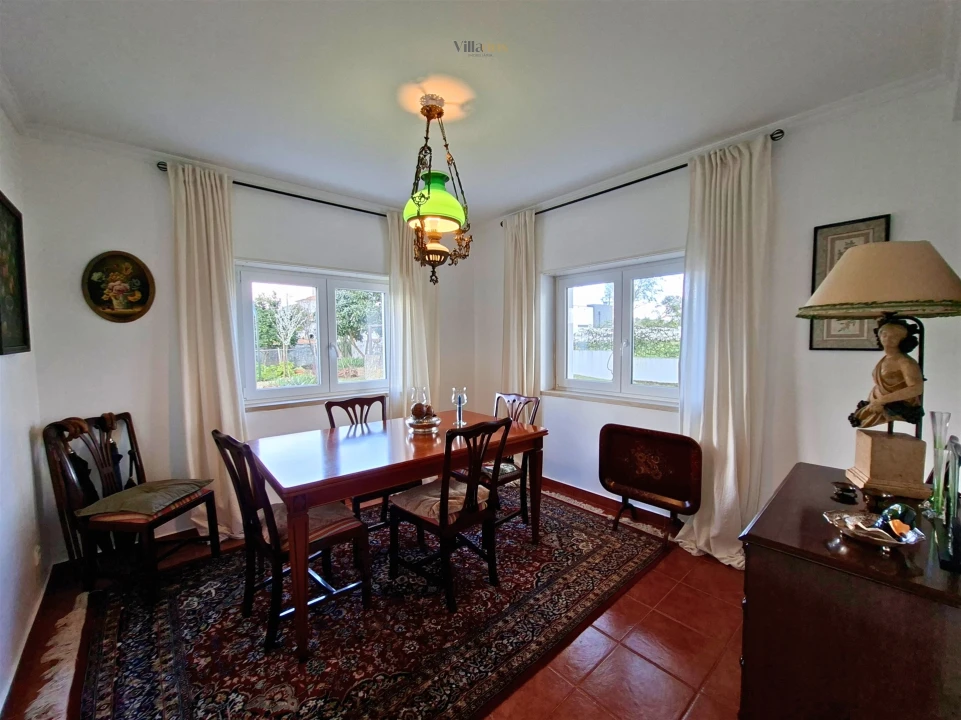 Moradia T5 para Venda em Casais e Alviobeira Foto 47