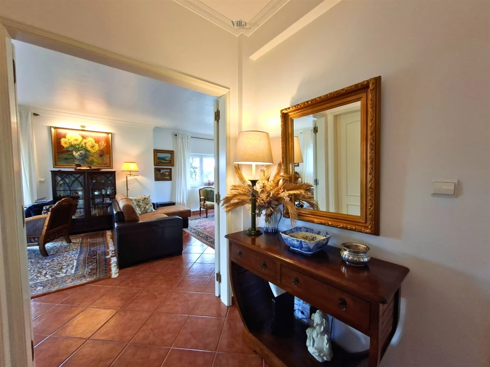 Moradia T5 para Venda em Casais e Alviobeira Foto 35