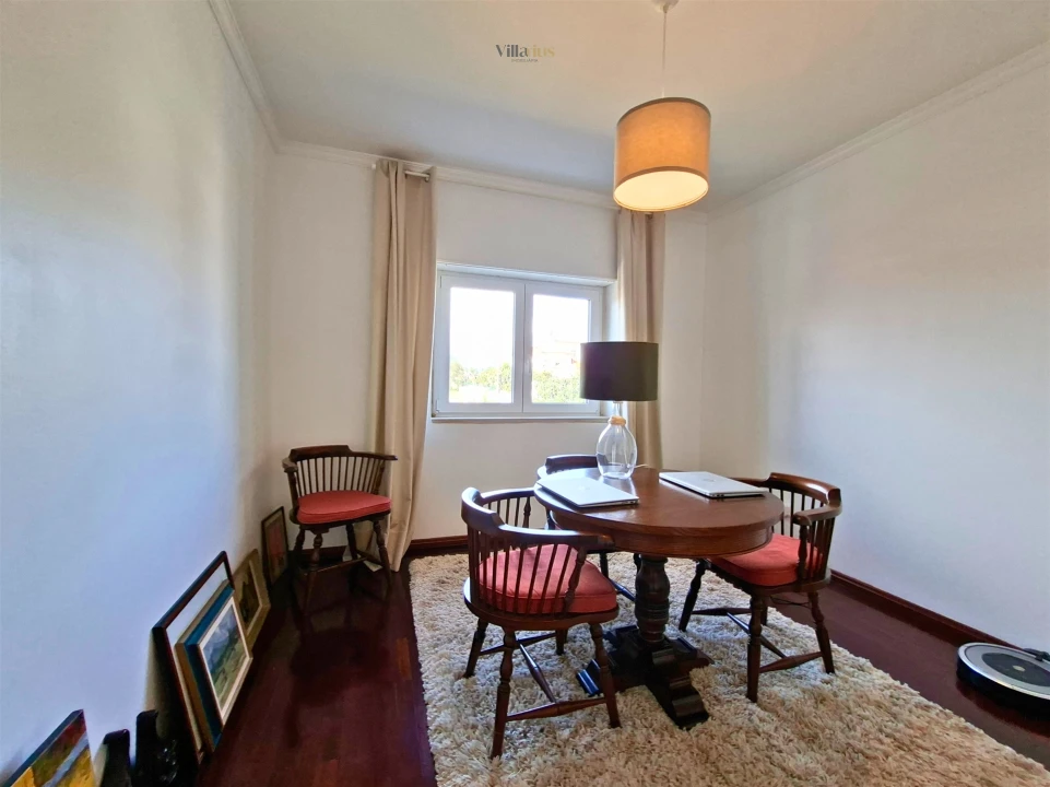 Moradia T5 para Venda em Casais e Alviobeira Foto 56