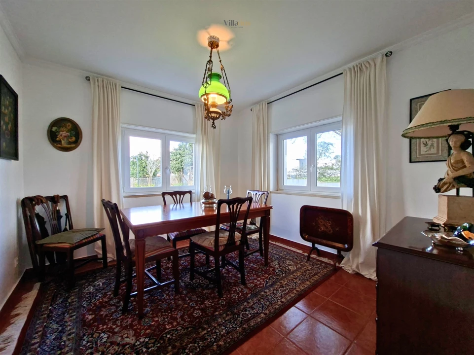 Moradia T5 para Venda em Casais e Alviobeira Foto 46