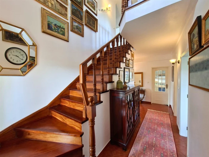 Moradia T5 para Venda em Casais e Alviobeira Foto 51