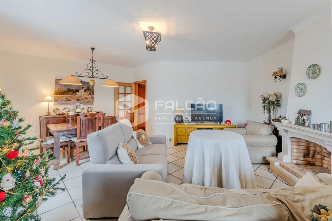 Apartamento T3 para Venda em Almeirim Foto 30