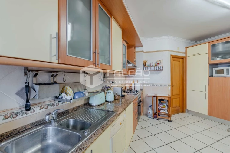 Apartamento T3 para Venda em Almeirim Foto 28