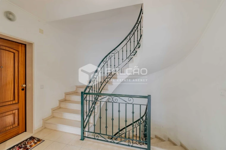 Apartamento T3 para Venda em Almeirim Foto 7
