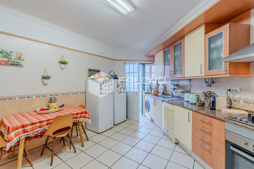 Apartamento T3 para Venda em Almeirim Foto 24