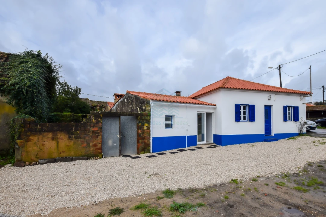 Moradia T3 para Venda em Chancelaria Foto 24