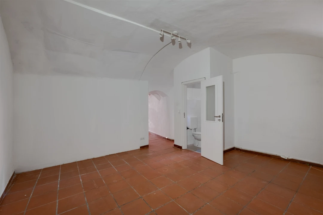 Loja para Venda em Évora (São Mamede, Sé, São Pedro e Santo Antão) Foto 13