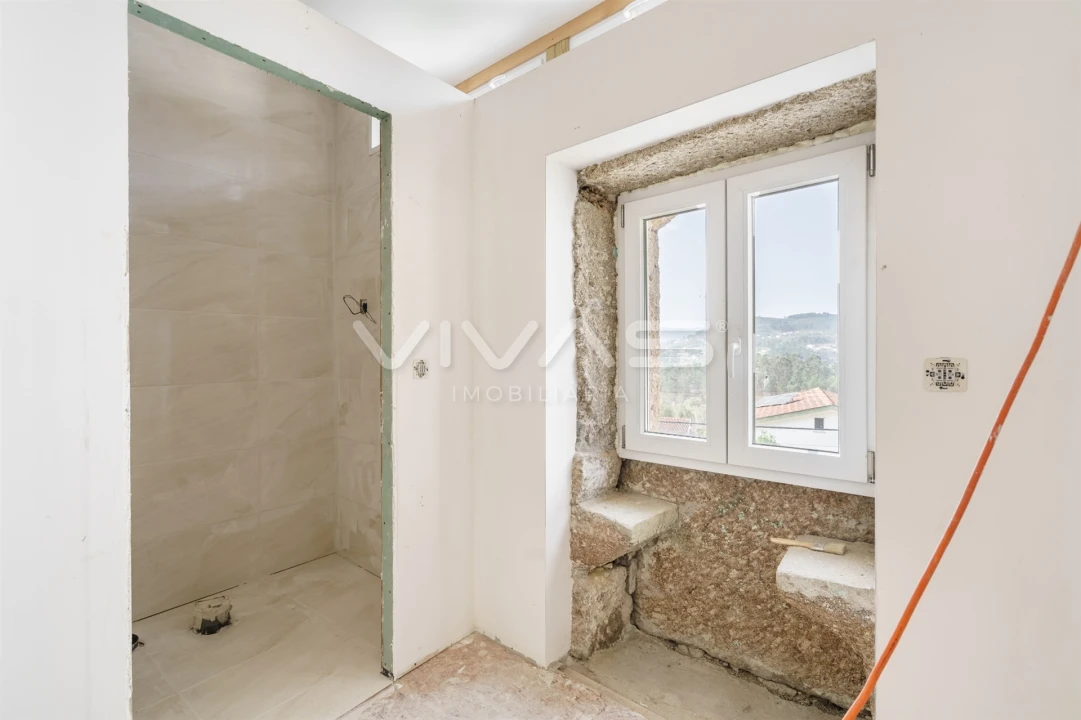 Moradia T3 para Venda em Caldelas, Sequeiros e Paranhos Foto 13