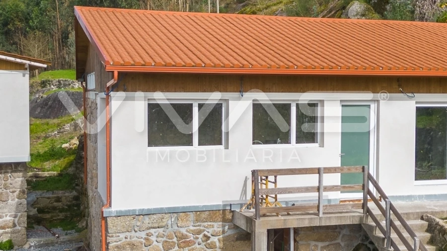 Moradia T3 para Venda em Caldelas, Sequeiros e Paranhos