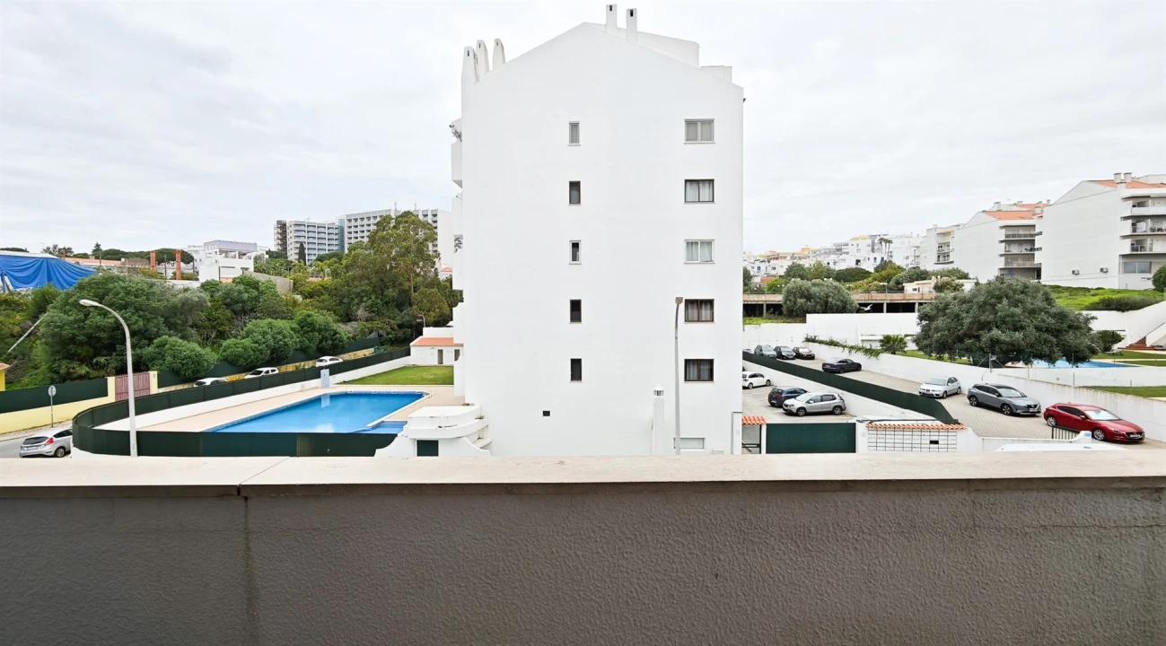 Apartamento T1 para Venda em Albufeira e Olhos de Água Foto 36