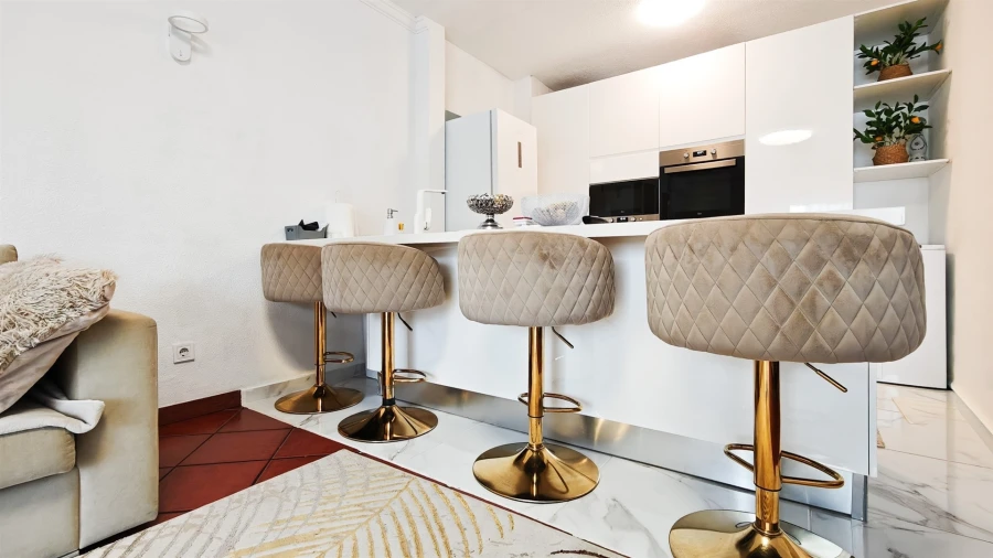 Apartamento T1 para Venda em Albufeira e Olhos de Água Foto 8