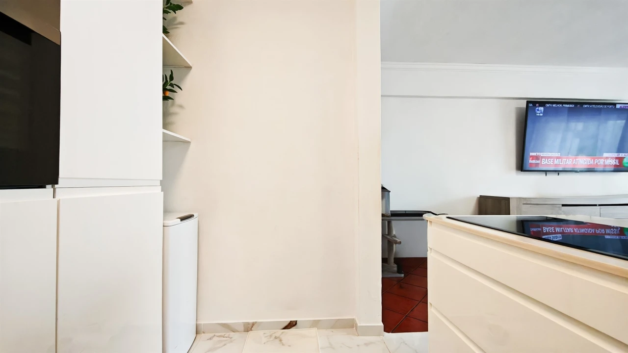 Apartamento T1 para Venda em Albufeira e Olhos de Água Foto 17