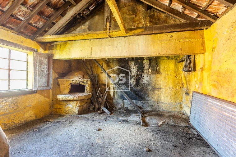 Moradia T2 para Venda em Vila Boa do Bispo Foto 15