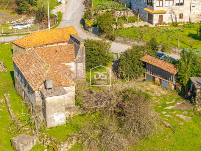 Moradia T2 para Venda em Vila Boa do Bispo Foto 2