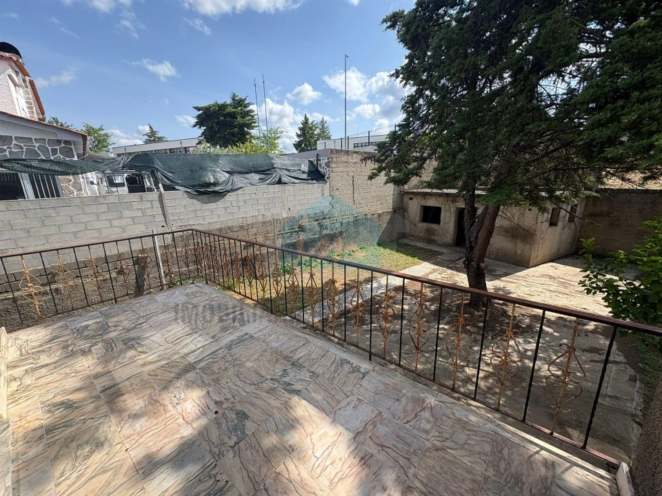 Moradia T4 para Venda em Mirandela Foto 8