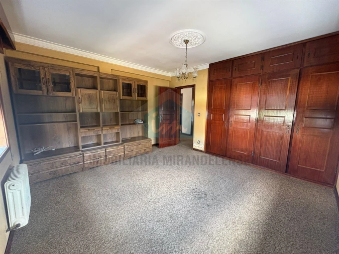 Moradia T4 para Venda em Mirandela Foto 19